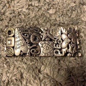 Live love laugh metal bracelet